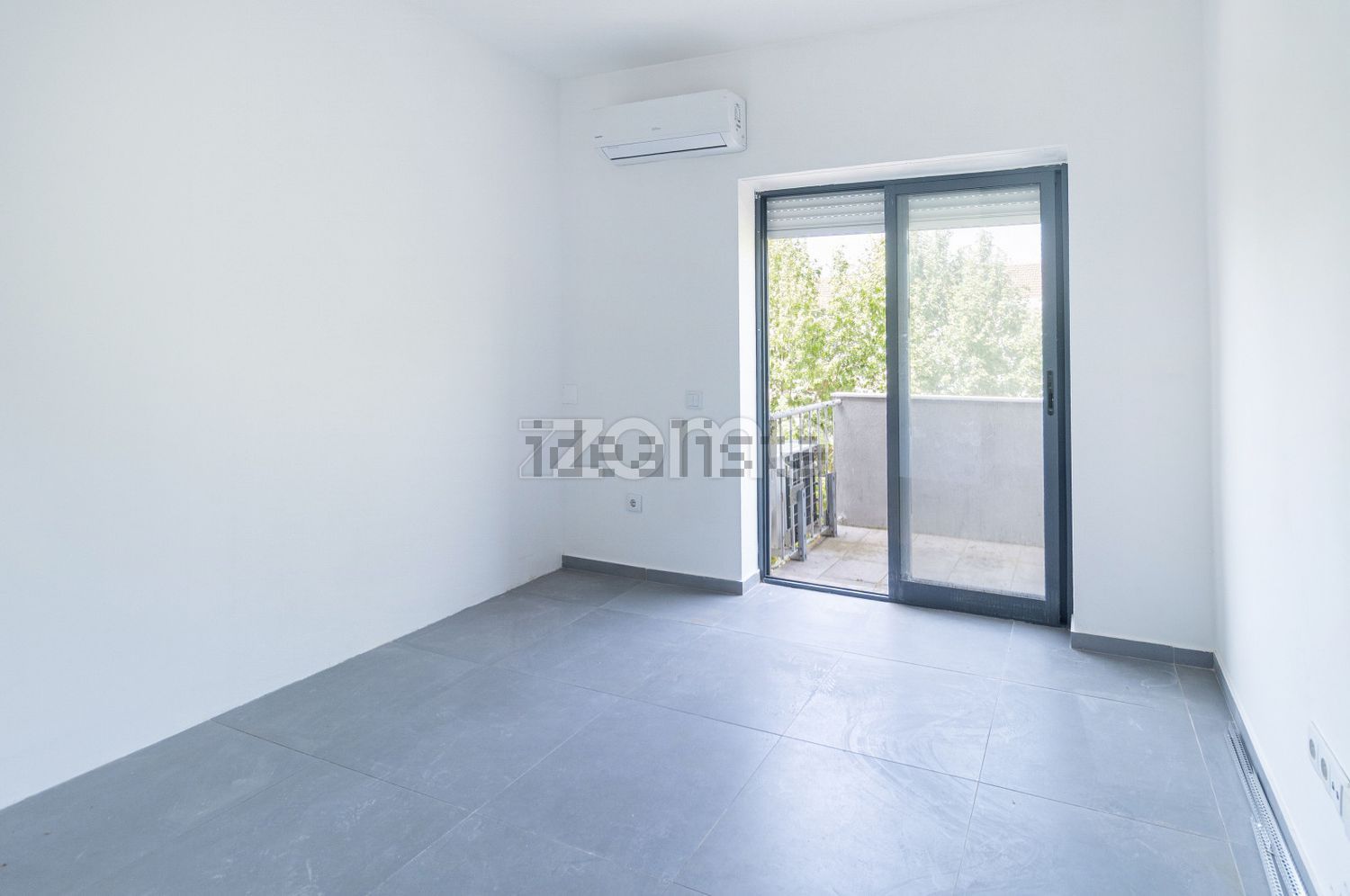 公寓 t2出售在Travessa Rafael de Oliveira, 1 - 客厅