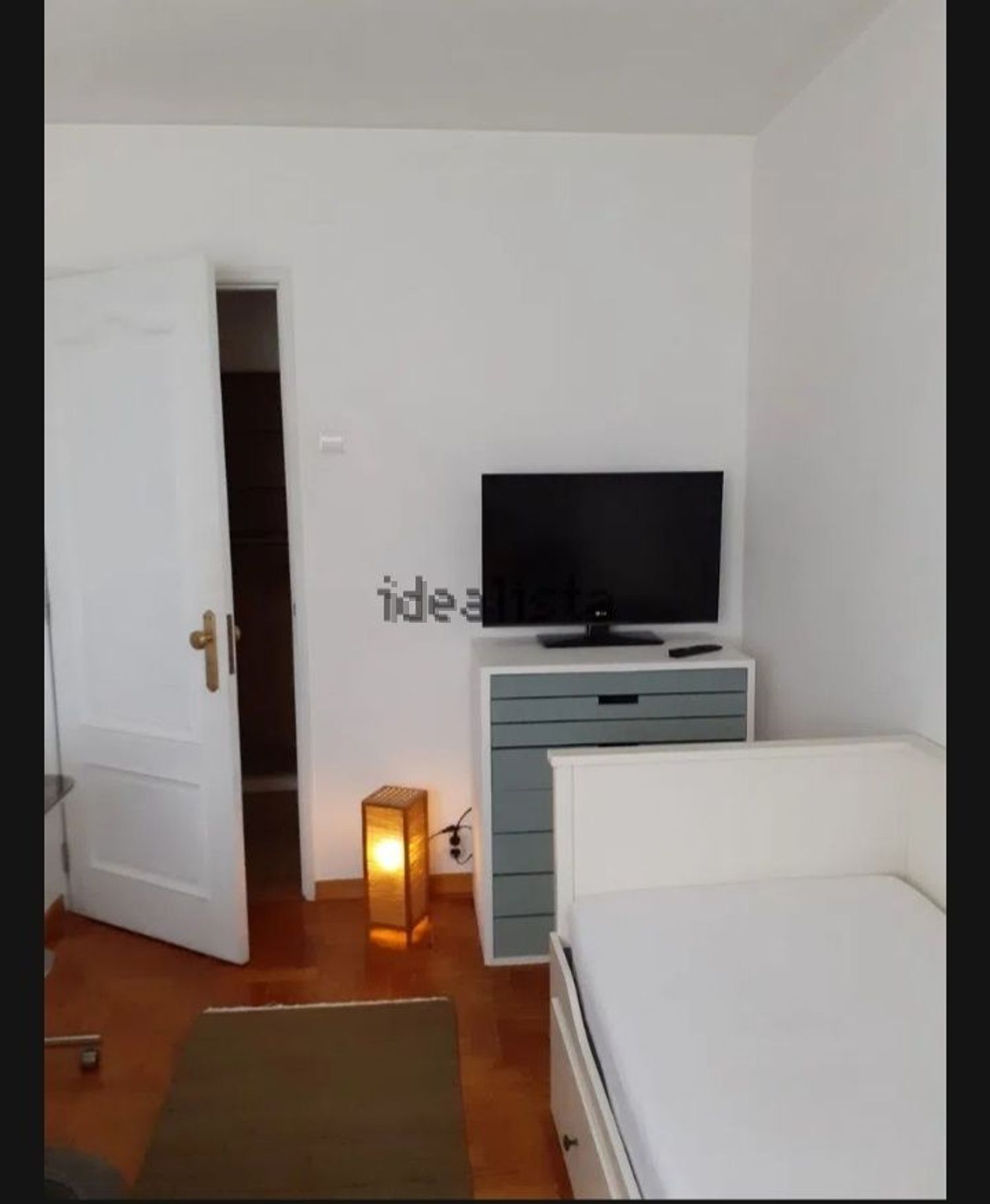 出租房间在Rua Santos Martins, 83 - 卧室