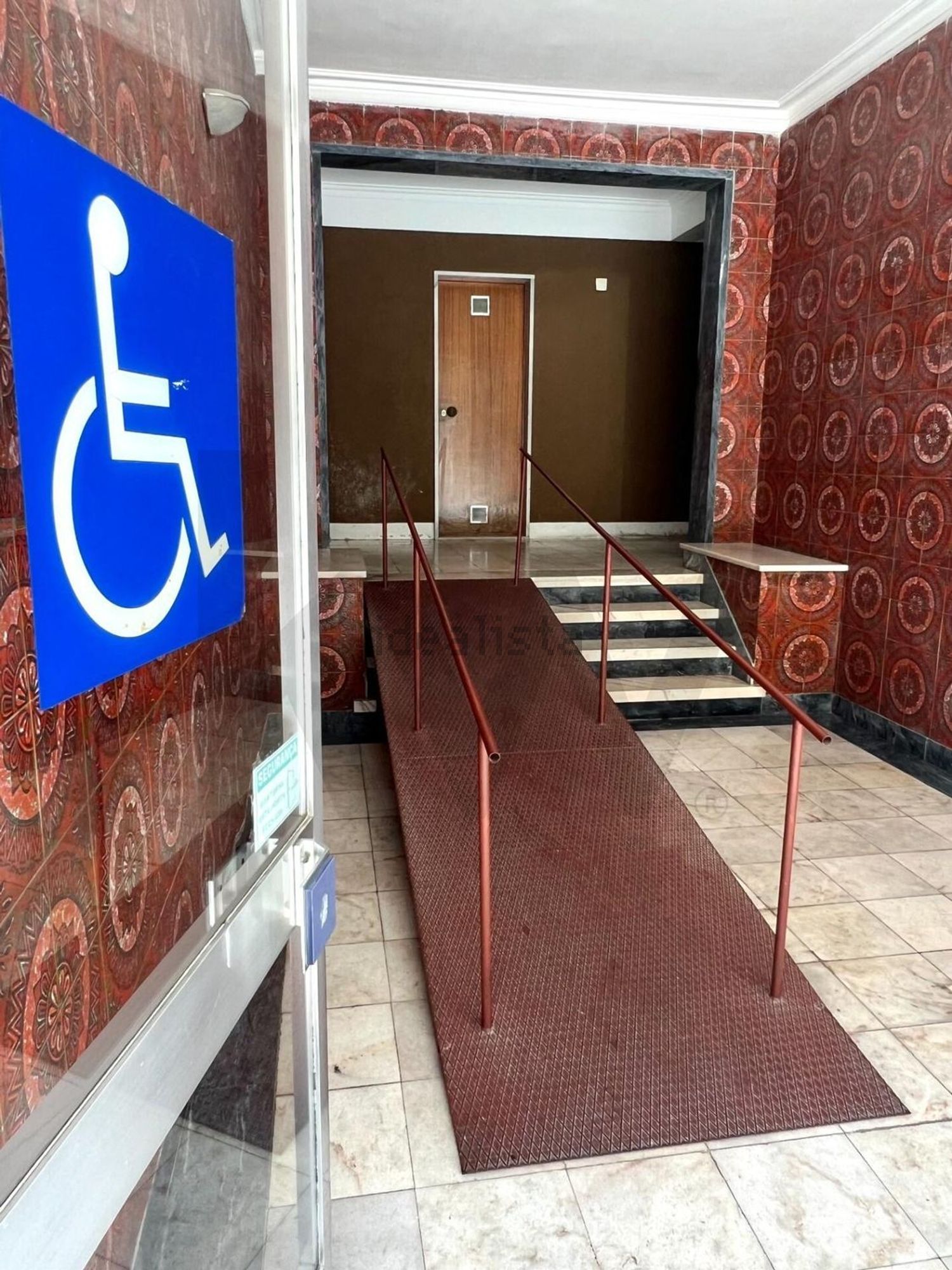 出租公寓 t4在Rua Fernão de Magalhães - 详情