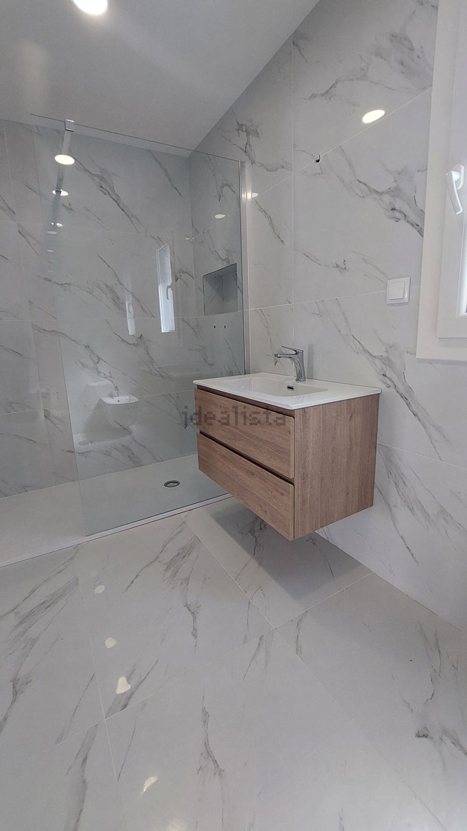 小楼房或独栋别墅出售在Quinta da Marquesa - Vila Amélia - 卫生间