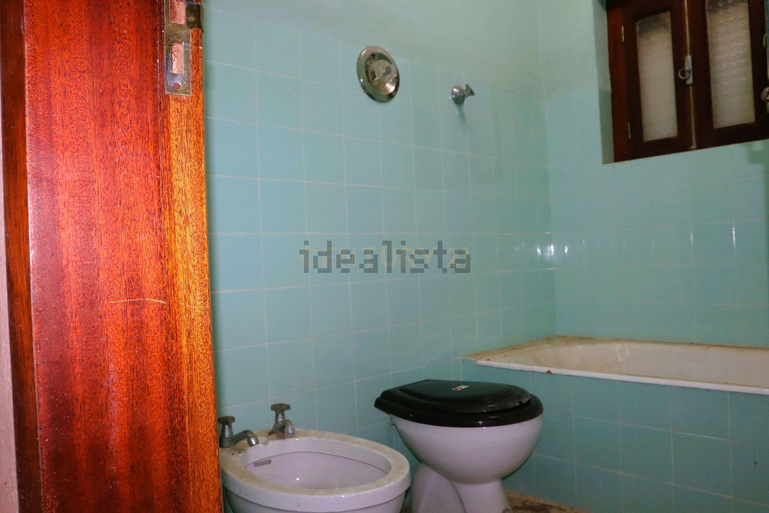 小楼房或独栋别墅出售在Estrada de Santo Estevão - 卫生间