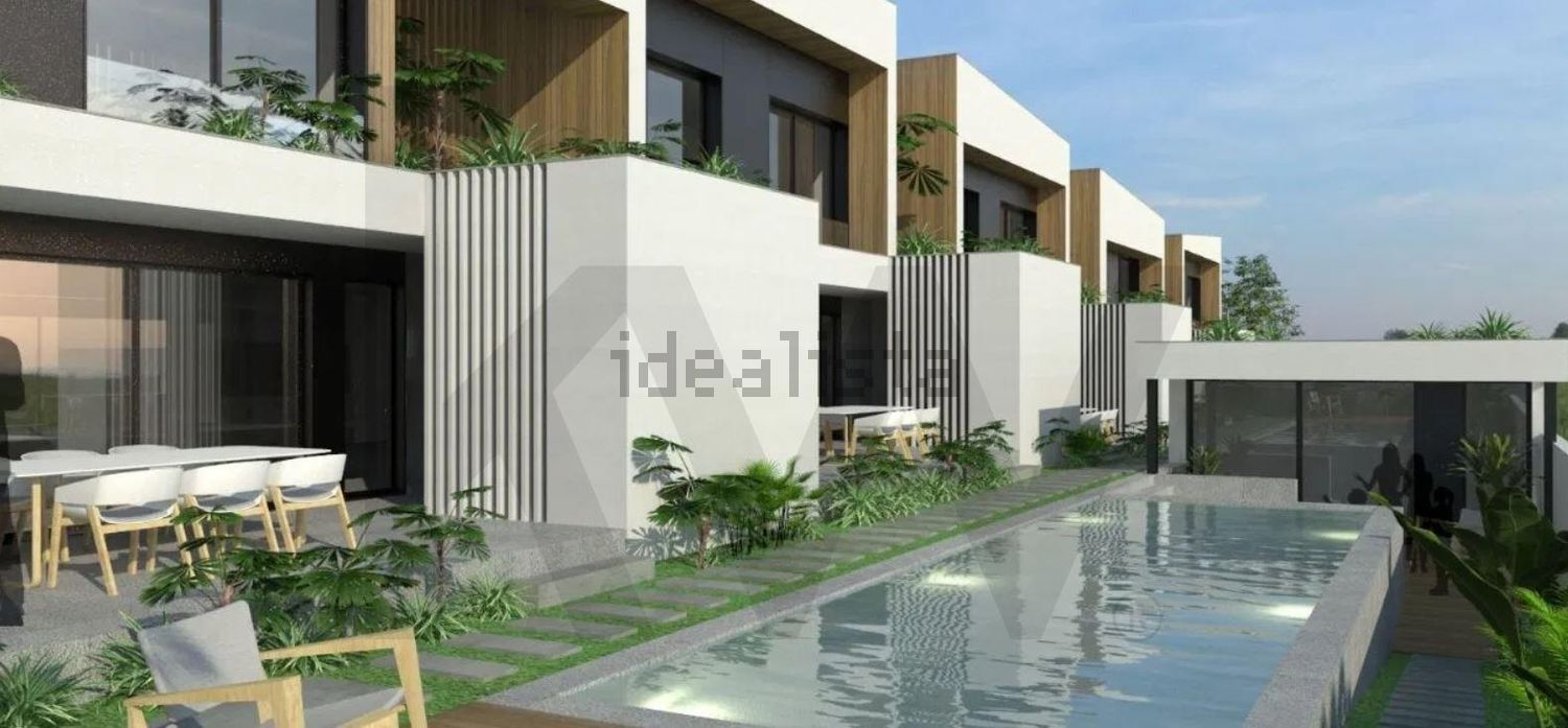 双拼别墅出售在Rua Marechal Craveiro Lopes s/n - 外立面