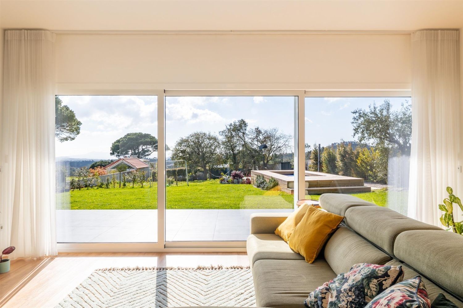 小楼房或独栋别墅出售Em539 - 照片