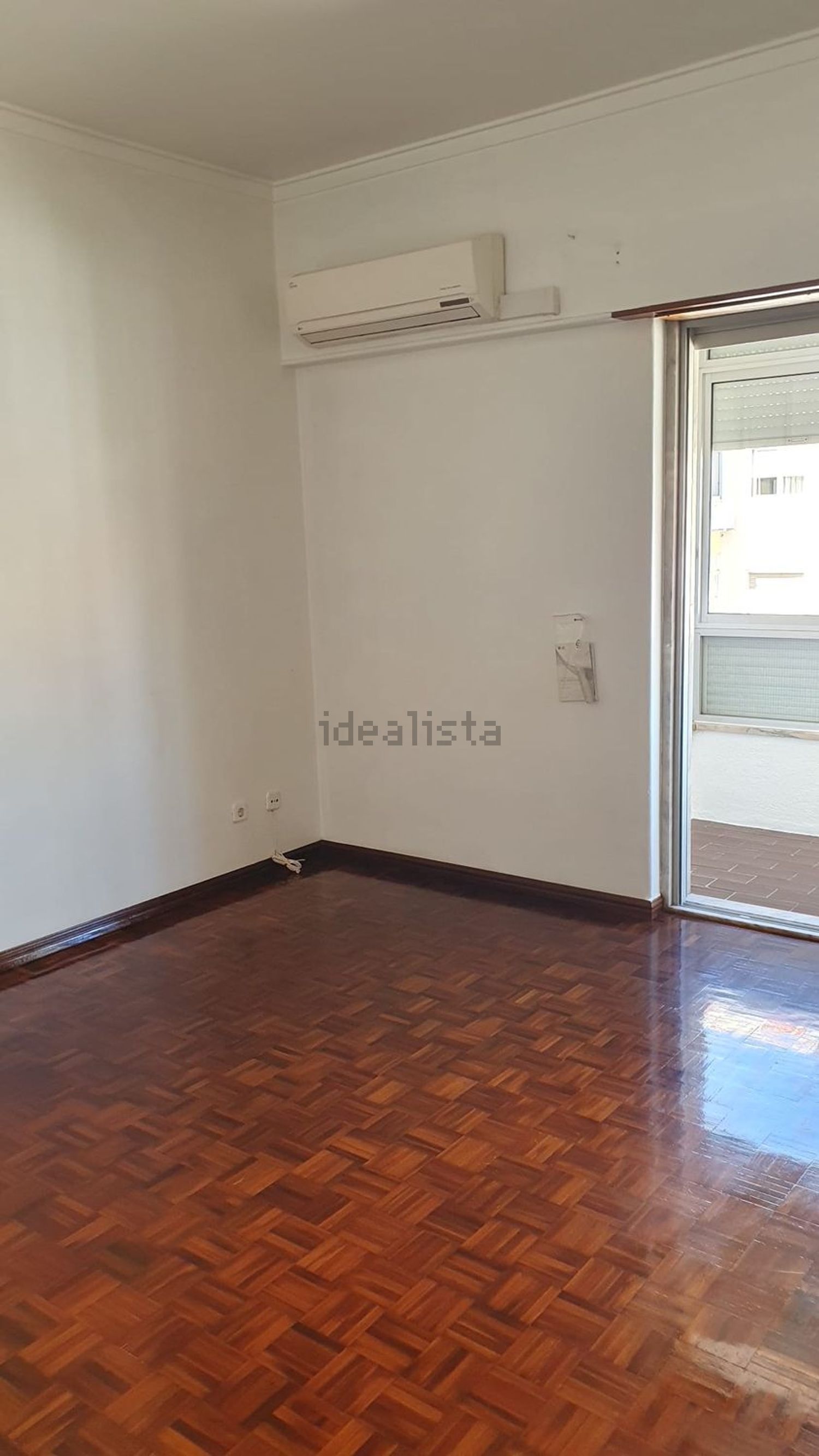 公寓 t3出售在Rua Barbosa Du Bocage, 3 - 4º.D - 居住