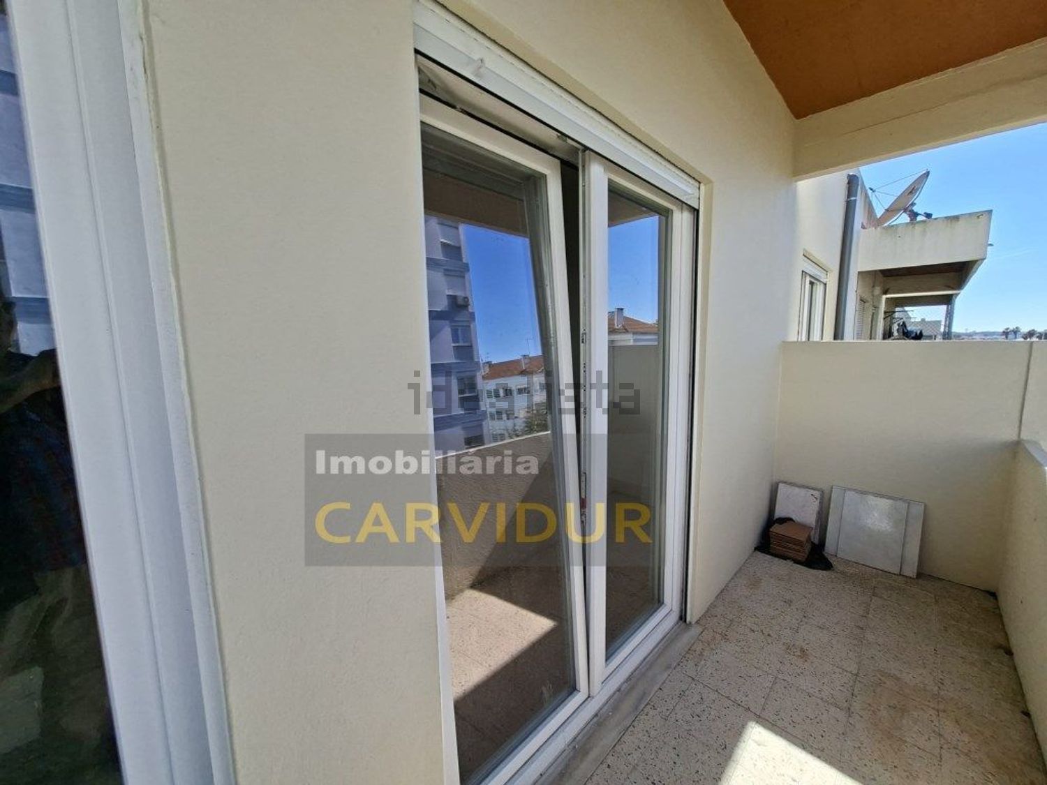 公寓 t3出售在Moita - 阳台