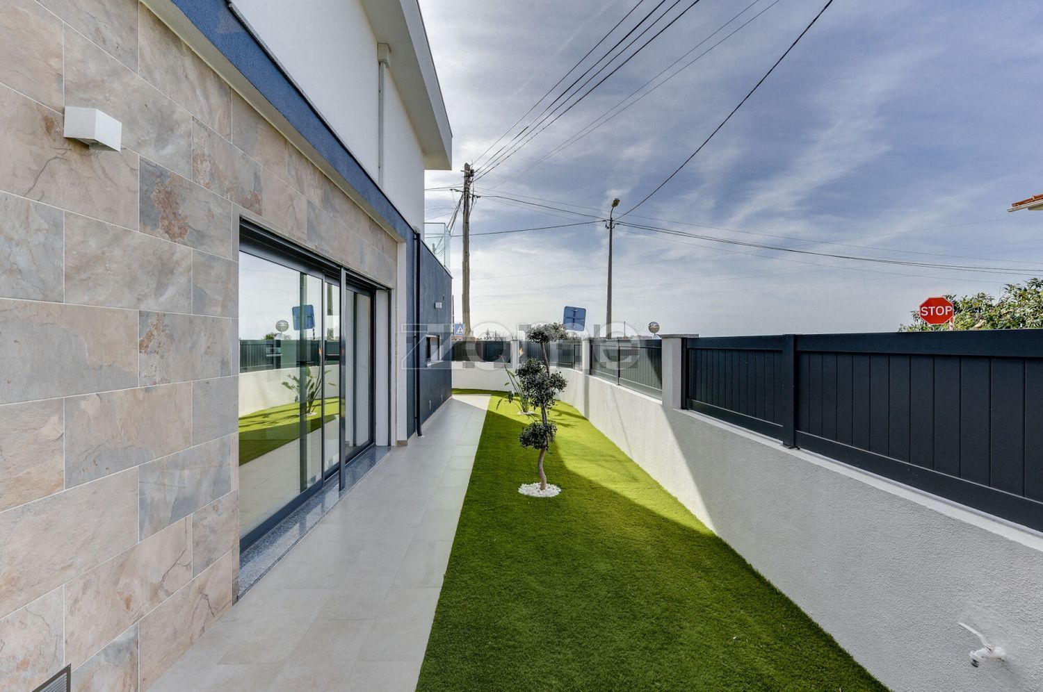 出租双拼别墅在Rua Portelas, 47 a - 花园