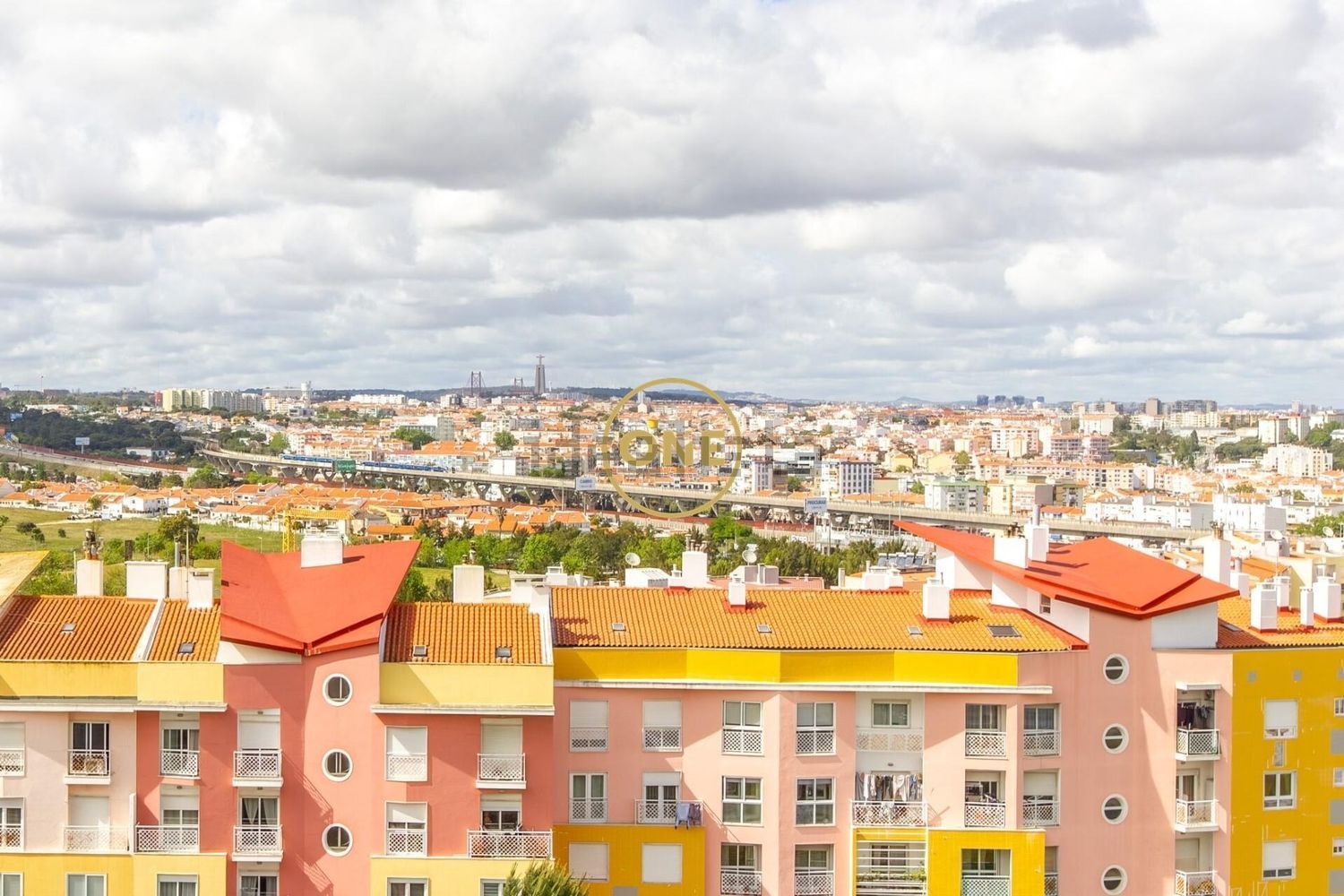 公寓 t1出售在Rua António Garibaldi - 照片