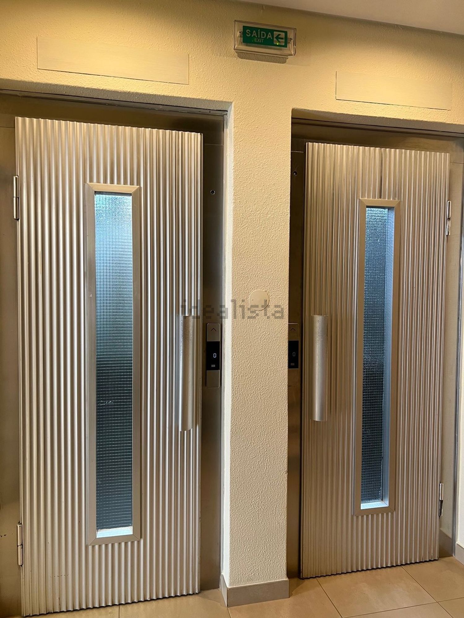 公寓 t3出售在Rua Maria Telles Mendes - 照片