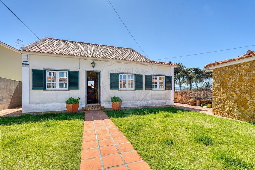小楼房或独栋别墅出售在São João das Lampas e Terrugem