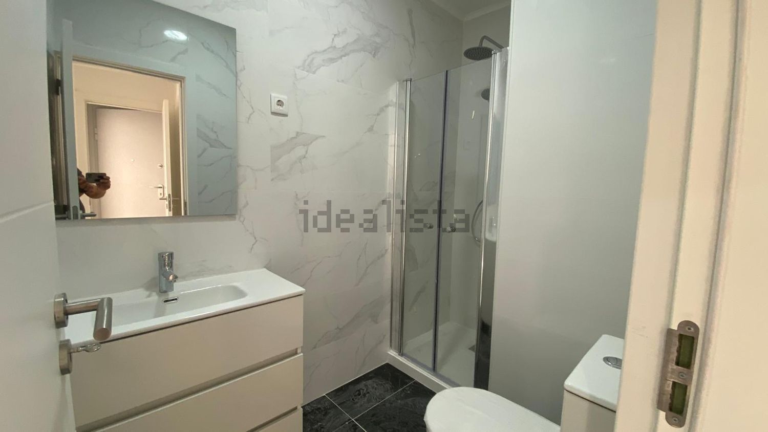 公寓 t3出售在Avenida Comandante Luís António da Silva - 卫生间