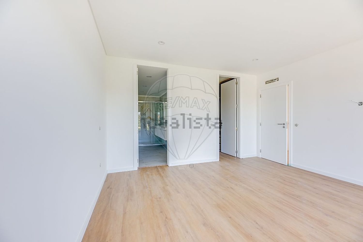 小楼房或独栋别墅出售在Rua da Cruzinha - 居住