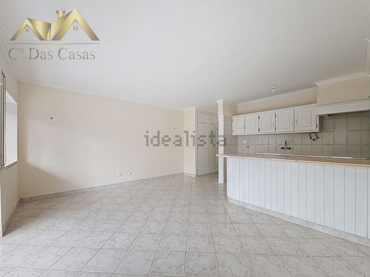 公寓 t1出售在Rua do Pedregal de Baixo s/n - 客厅