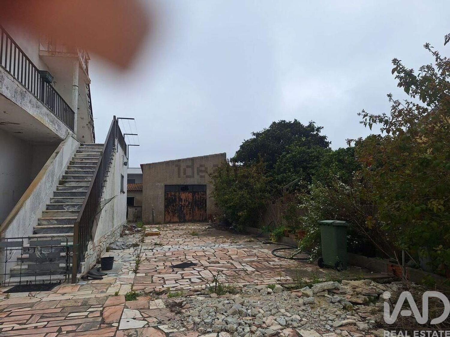 小楼房或独栋别墅出售在Centro - 外立面