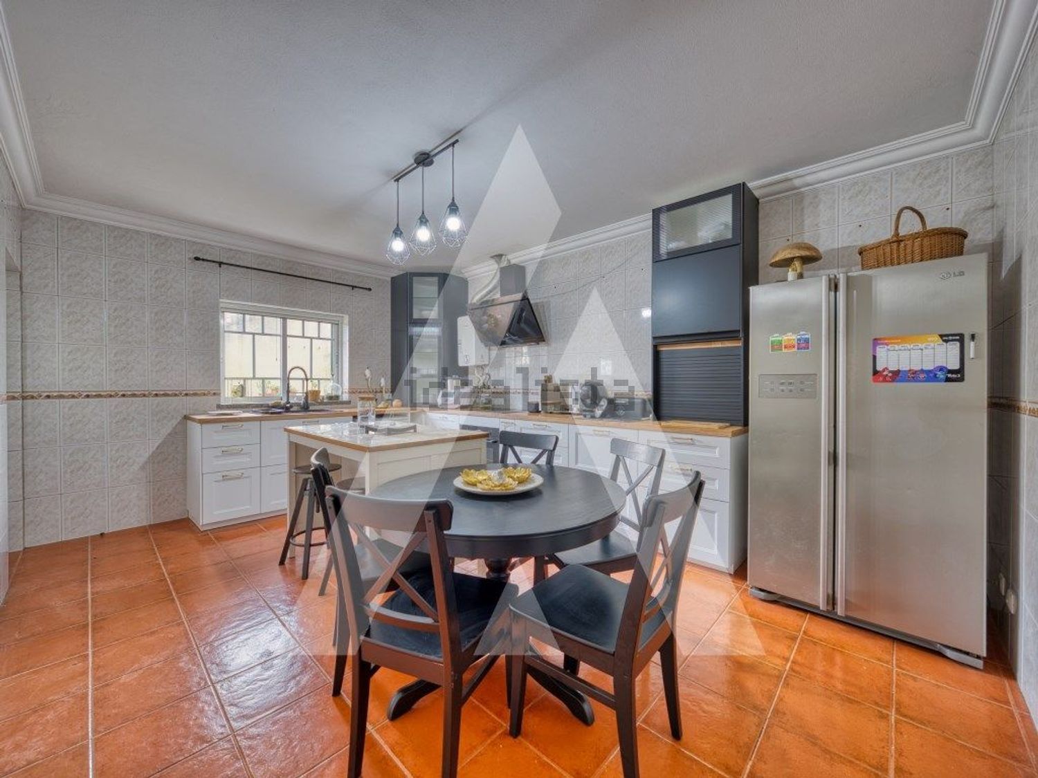 小楼房或独栋别墅出售在Lamas e Cercal - 客厅