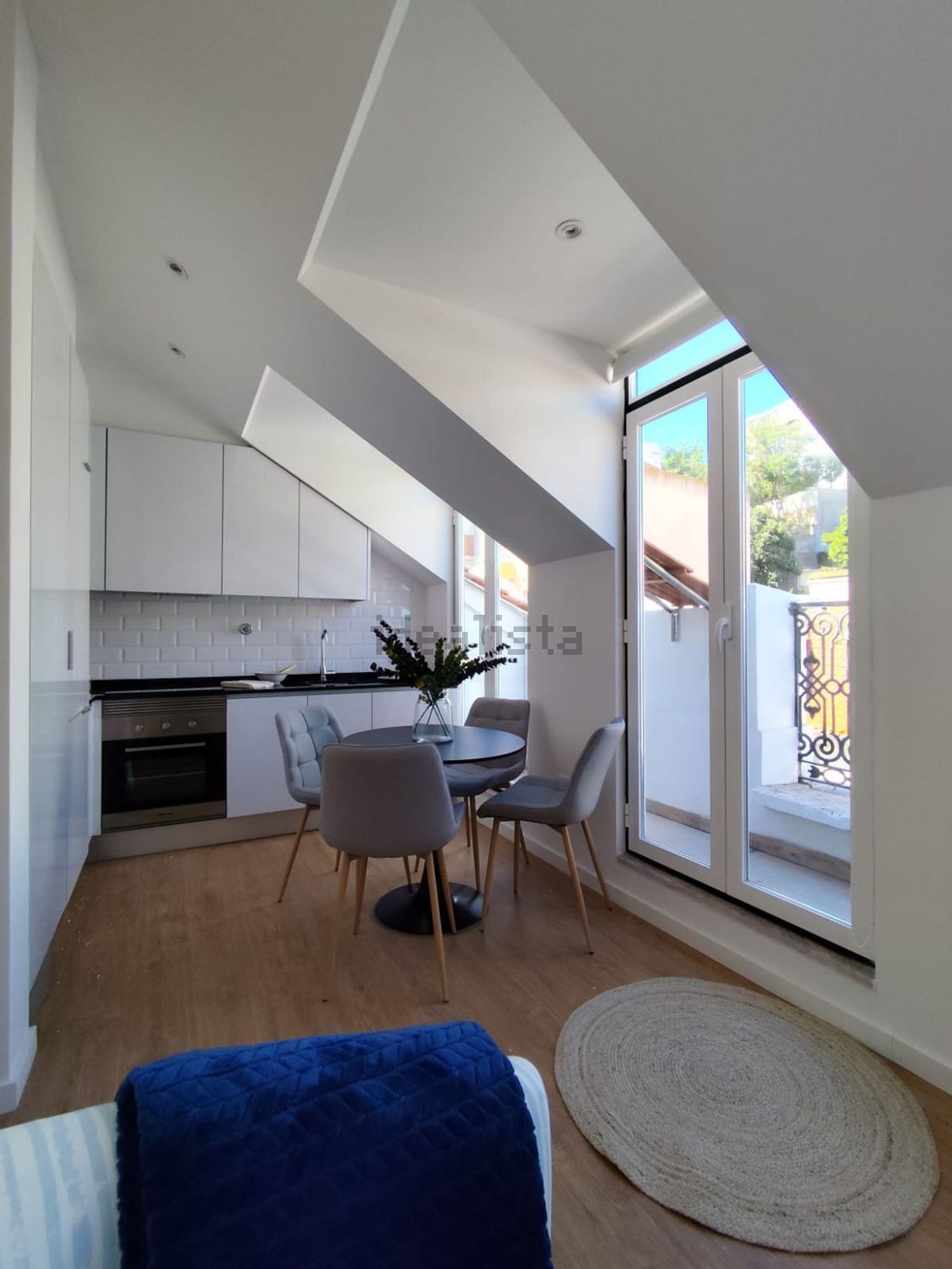 公寓 t2出售在São Vicente de Fora - 客厅