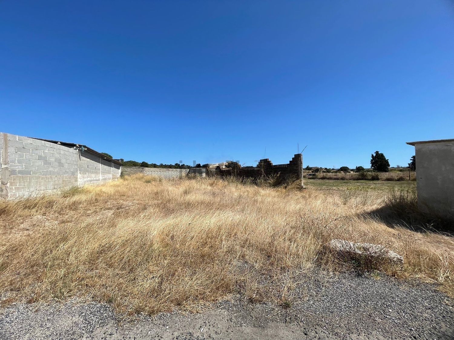 小楼房或独栋别墅出售在Palhais e Coina - 视线