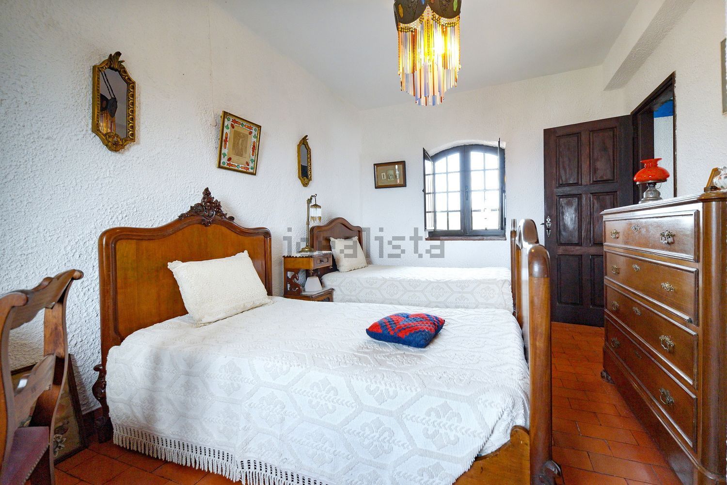 小楼房或独栋别墅出售在Rua Pintor Manuel da Silva - 卧室