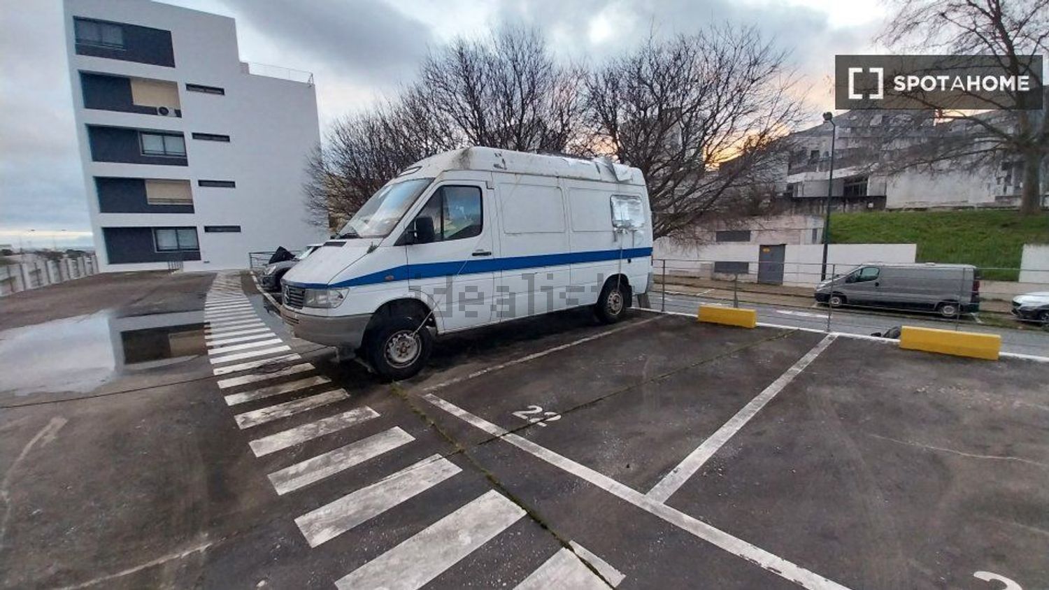 出租房间在Rua Engenheiro Cunha Leal - 照片