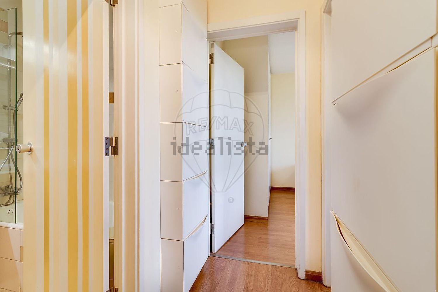 出租公寓 t2在Rua Maria Brown - 试衣间