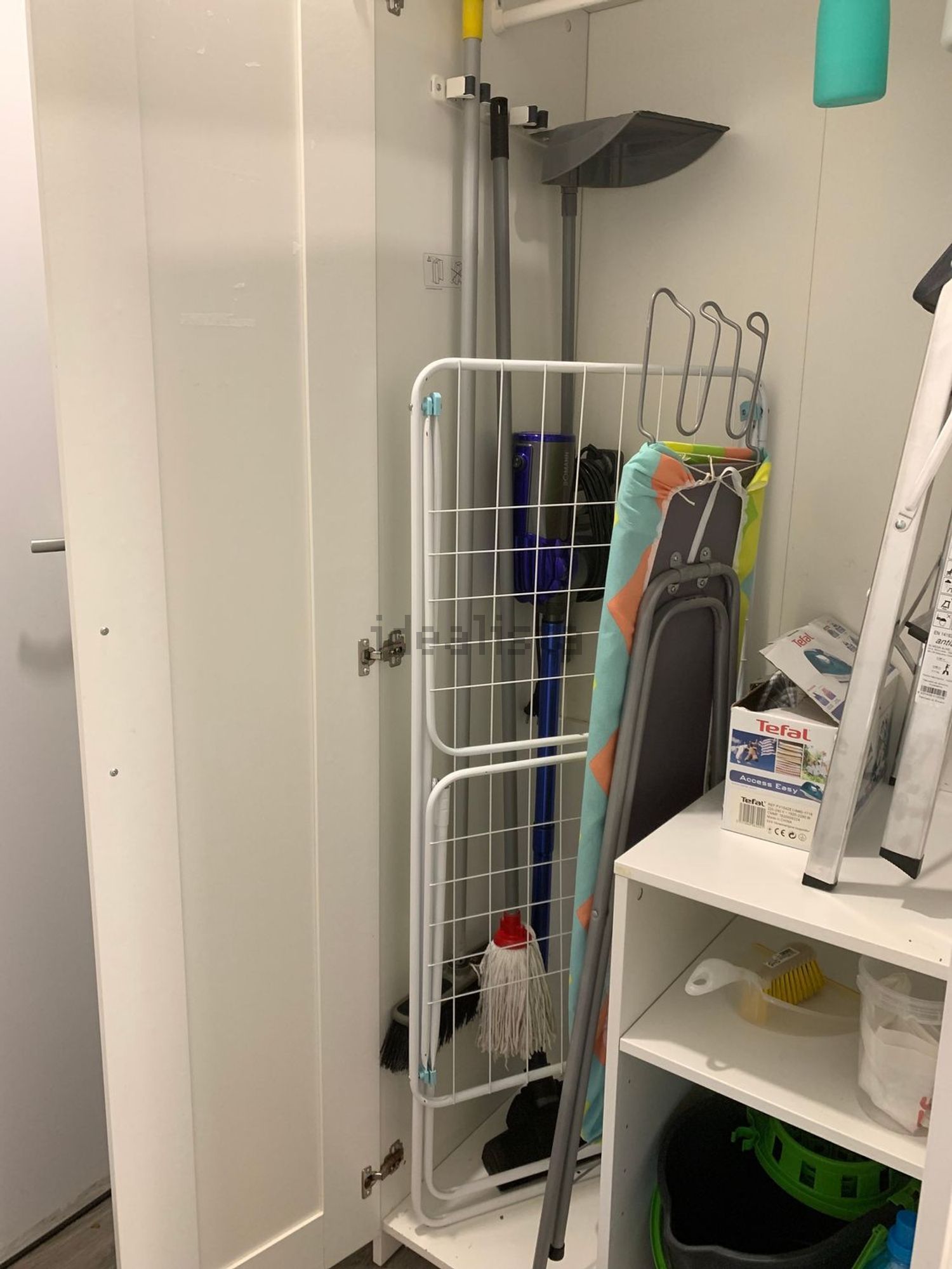 出租房间在Rua Sargento Armando Monteiro Ferreira, 35 - 地下室