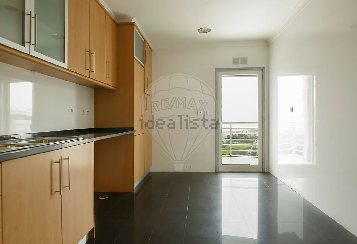 出租公寓 t3在Estrada de Paço de Arcos - 厨房