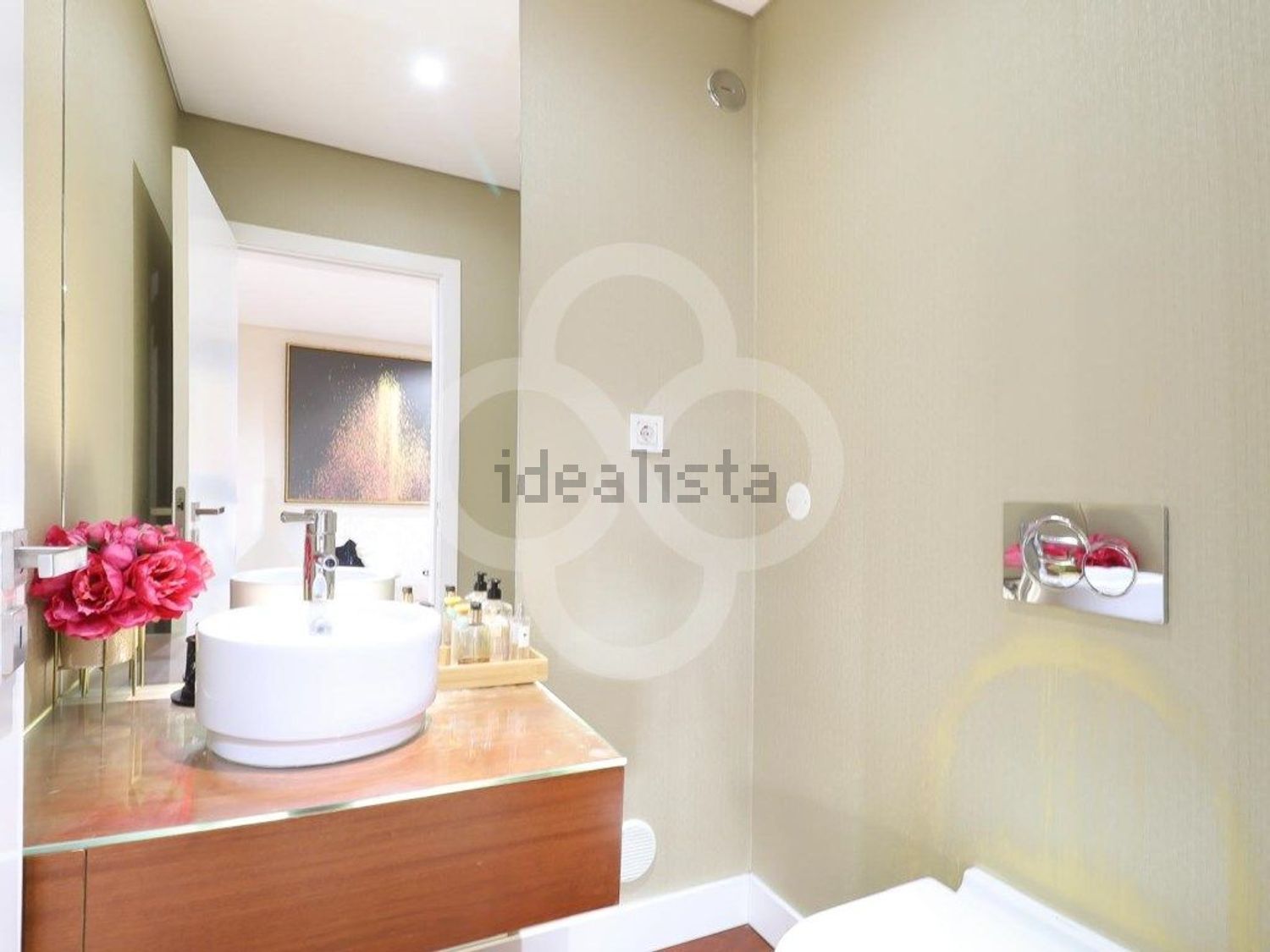 出租公寓 t3在Rua Luciana Stegagno Picchio, 12 - 卫生间