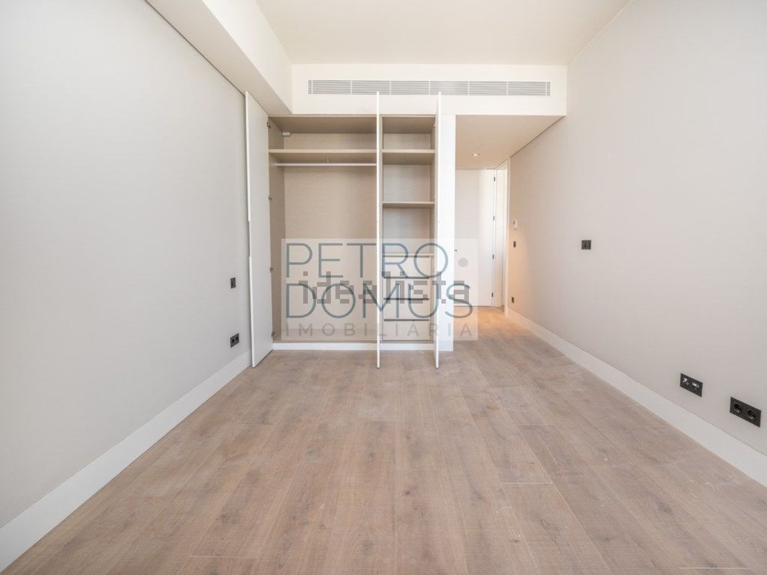 公寓 t2出售在Rua Padre Francisco António Ferreira - 照片