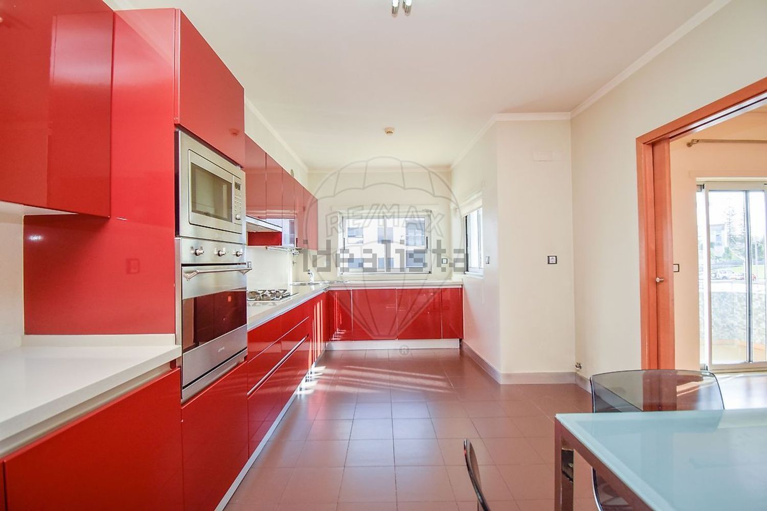 出租公寓 t3在Rua 1º de Maio - 厨房