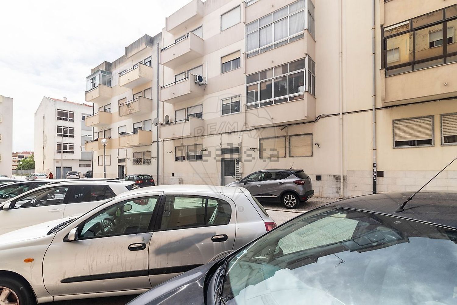 公寓 t3出售在Rua Abel Salazar - 视线