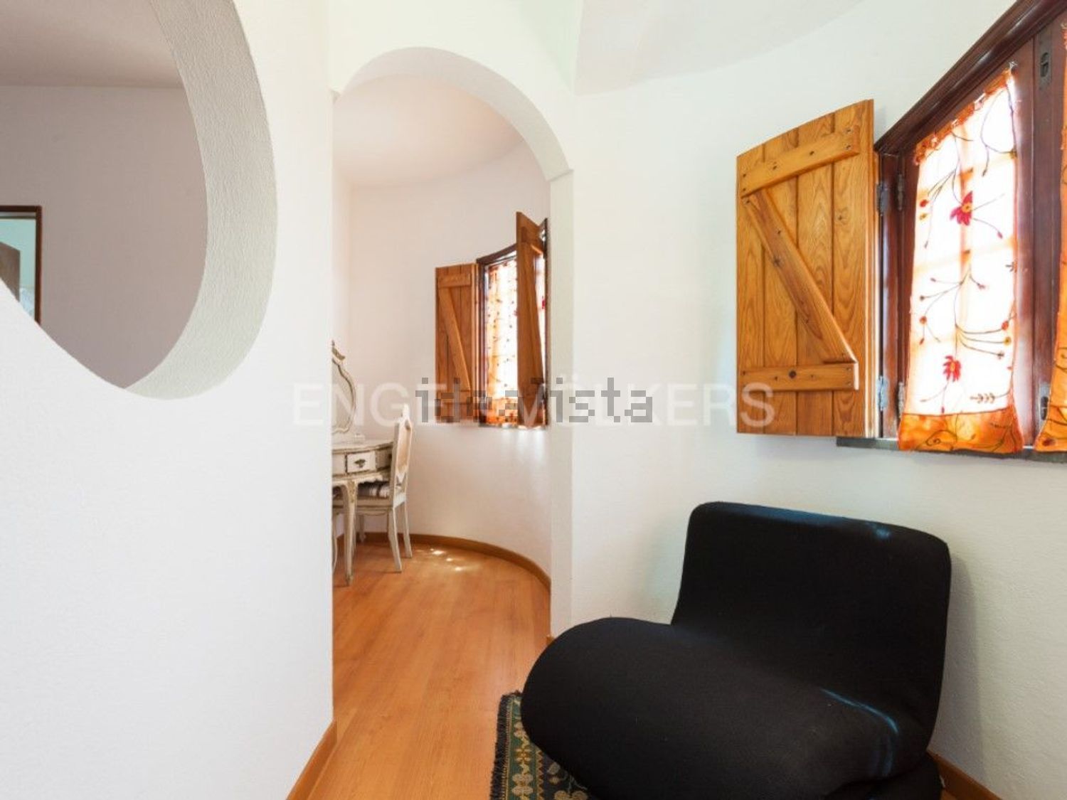 小楼房或独栋别墅出售在Dois Portos e Runa - 卧室