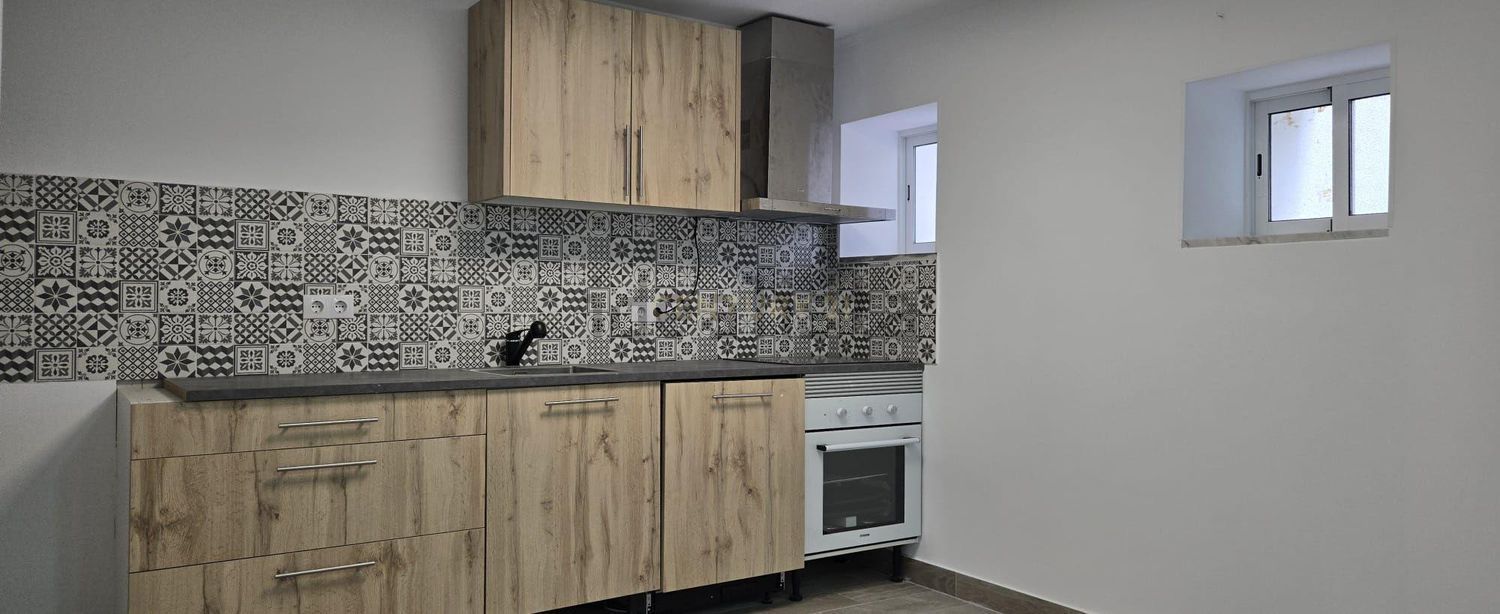 小楼房或独栋别墅出售在Rua José Augusto Braancamp, 27 - 厨房