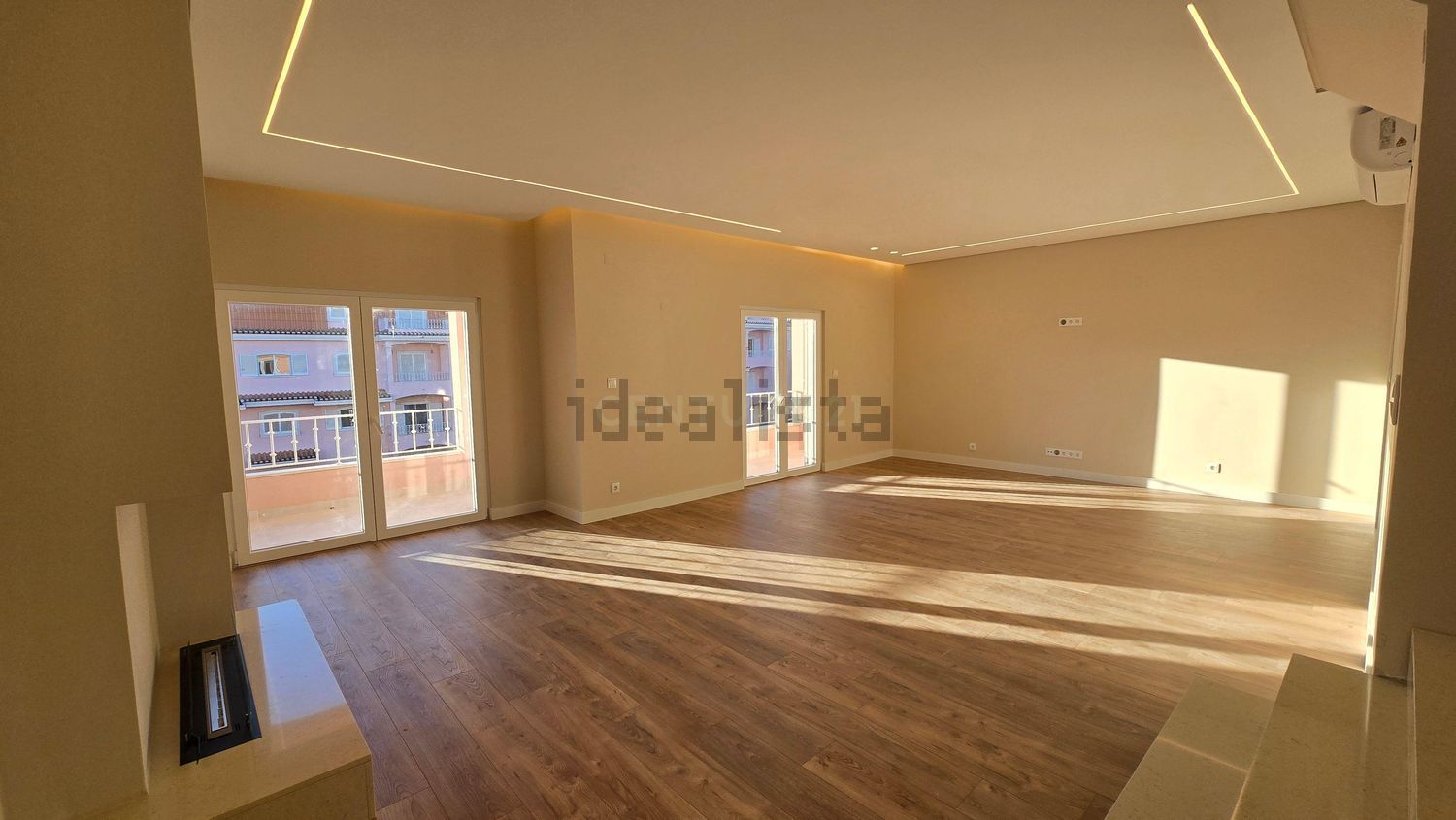 复式公寓出售在Costa da Guia - 居住