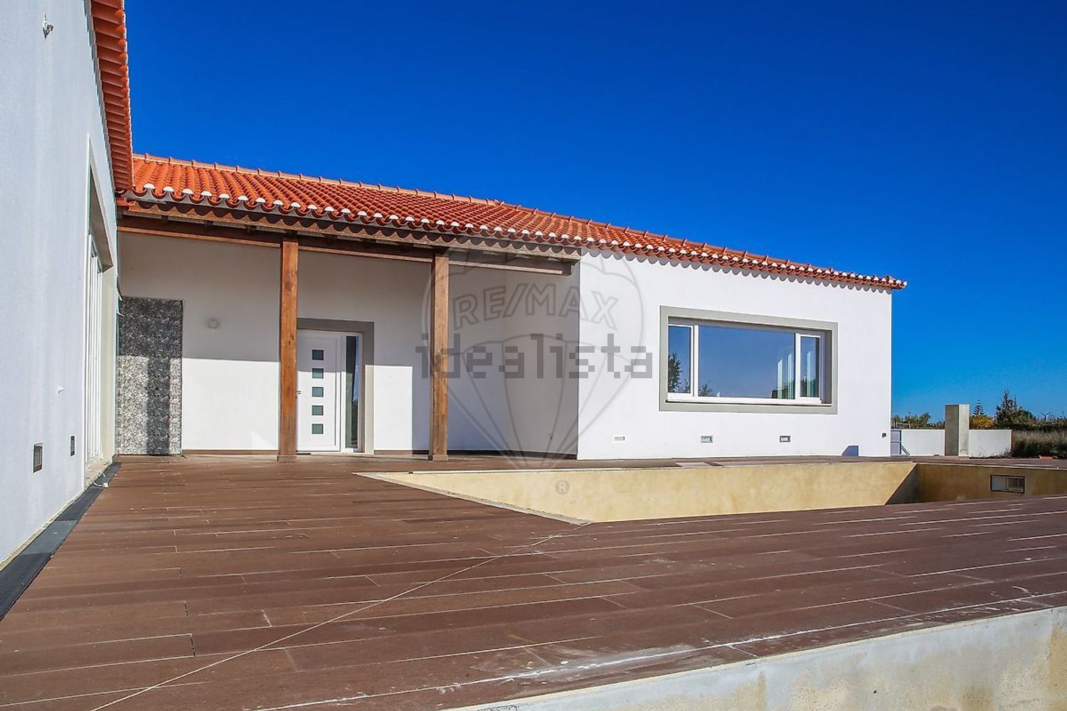 小楼房或独栋别墅出售在Carnota - 外立面