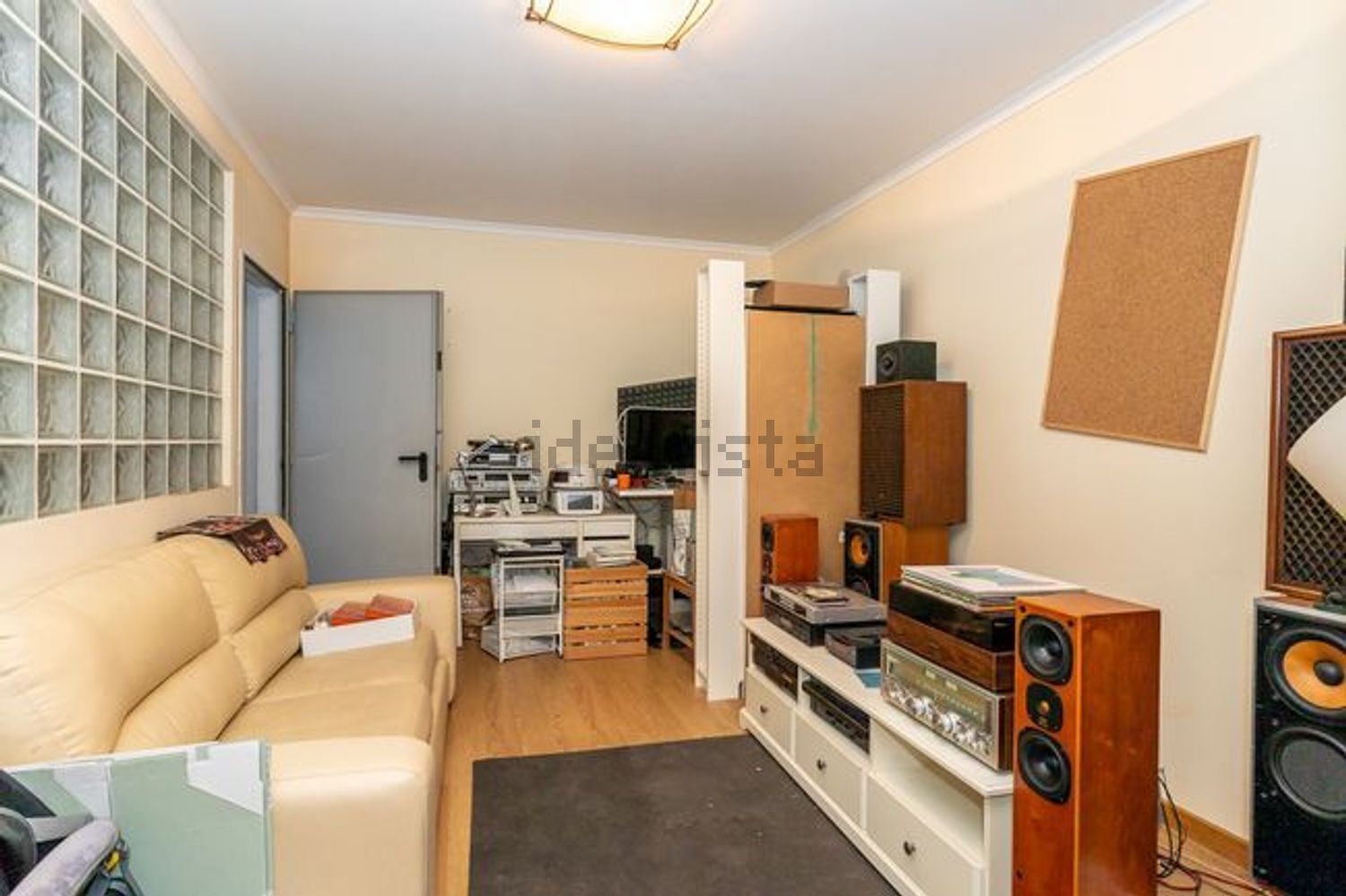 小楼房或独栋别墅出售在Rua Adão Manuel Ramos Barata - 办公室