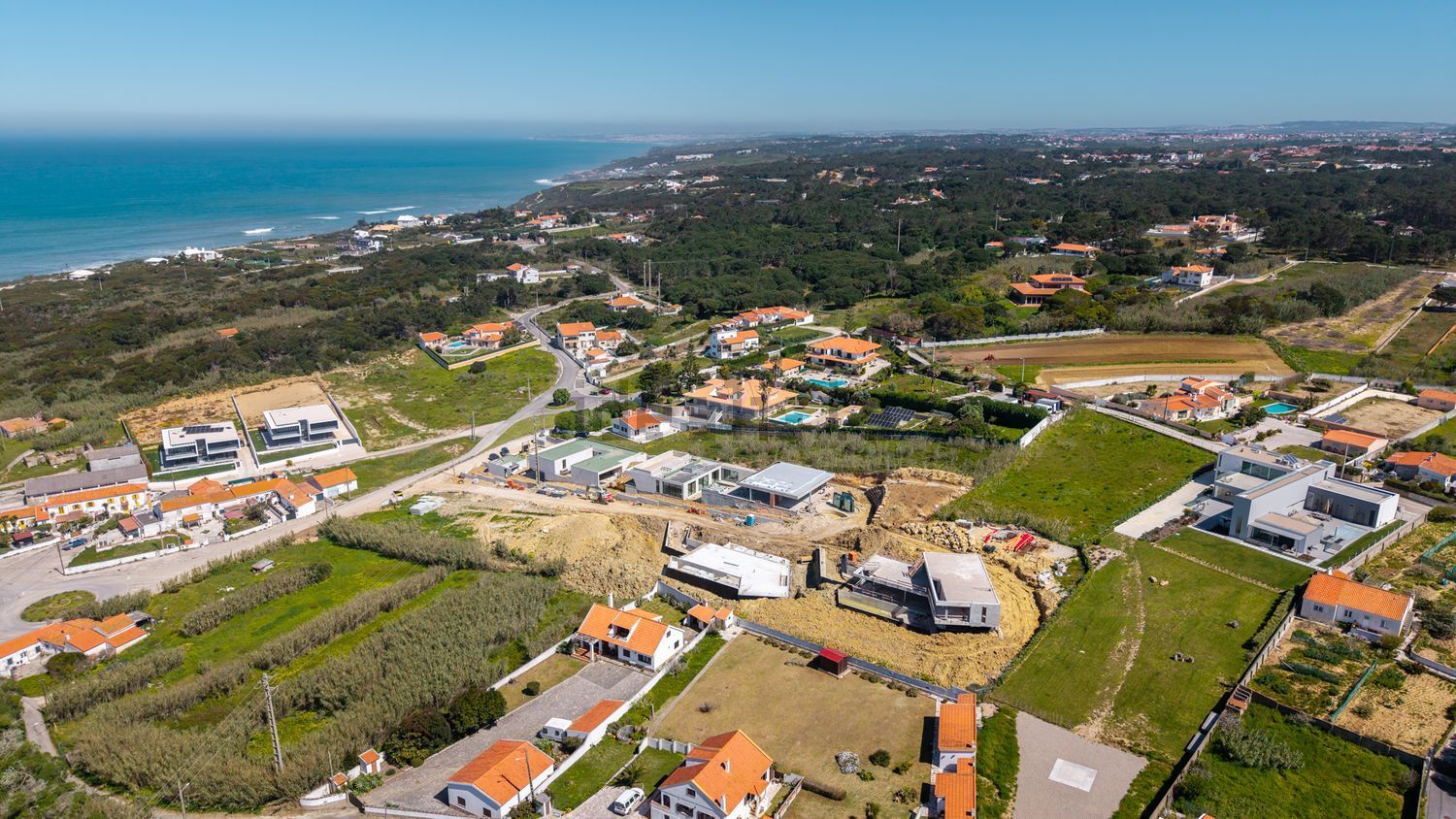 小楼房或独栋别墅出售在Rua Maria Inês Massano - 视线