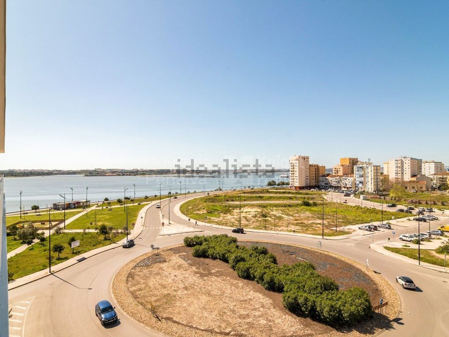 出租公寓 t3在Avenida da Liberdade, 19 - 视线