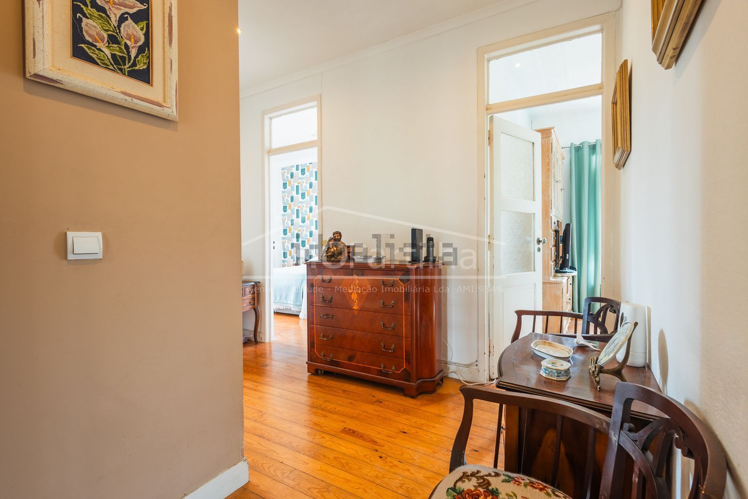 小楼房或独栋别墅出售在Rua Serpa Pinto s/n - 前厅