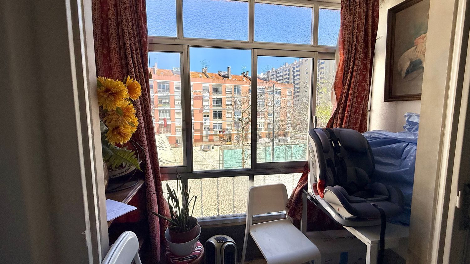 公寓 t2出售在Rua São Pedro, 9 - 详情