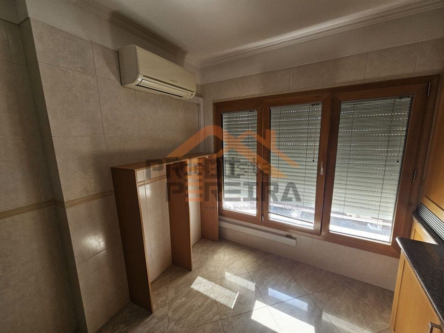 出租公寓 t3在Rua Diogo Guilherme da Silva Alves Furtado, 8 - 居住