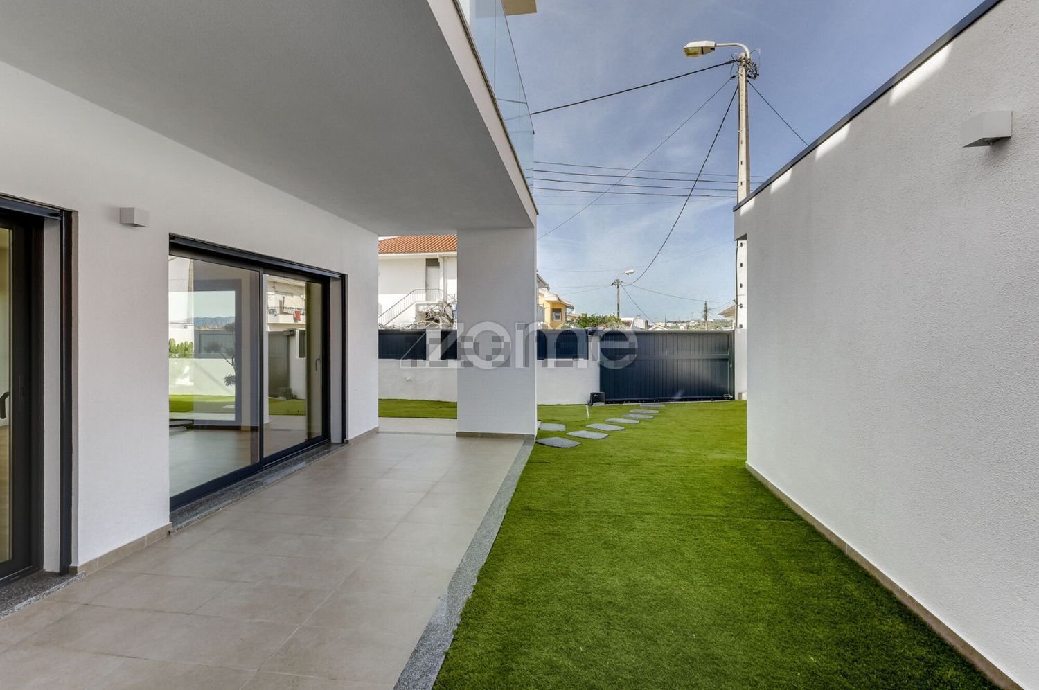 出租双拼别墅在Rua Portelas, 47 a - 花园