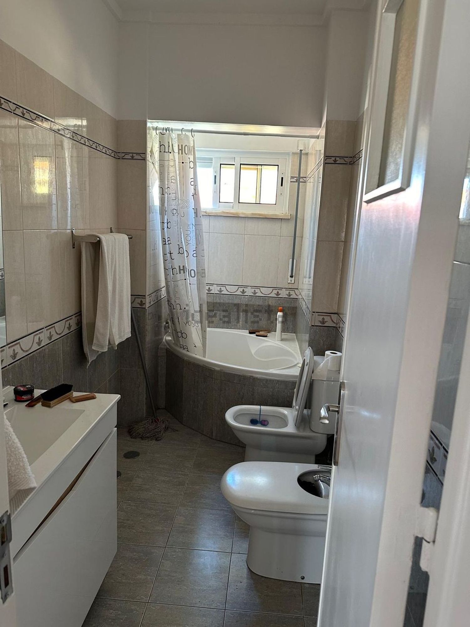 出租房间在Rua Antero de Quental, 3 - 卫生间