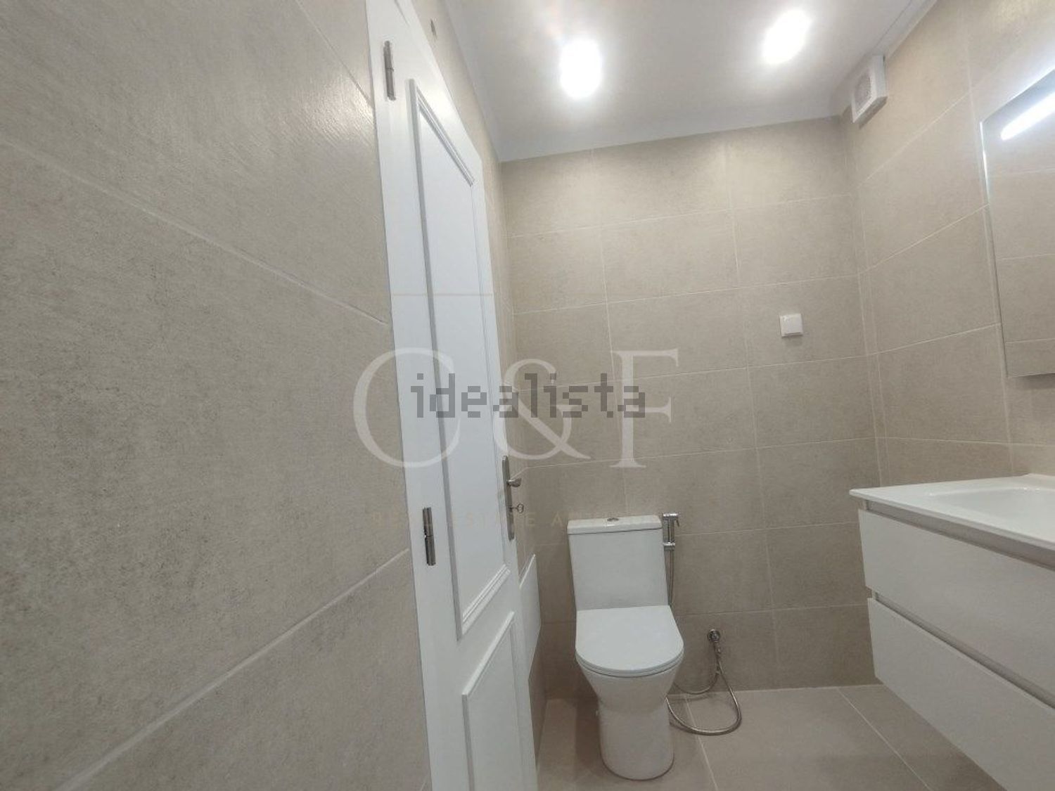 公寓 t3出售在Avenida Arsenal do Alfeite, 56 - 卫生间