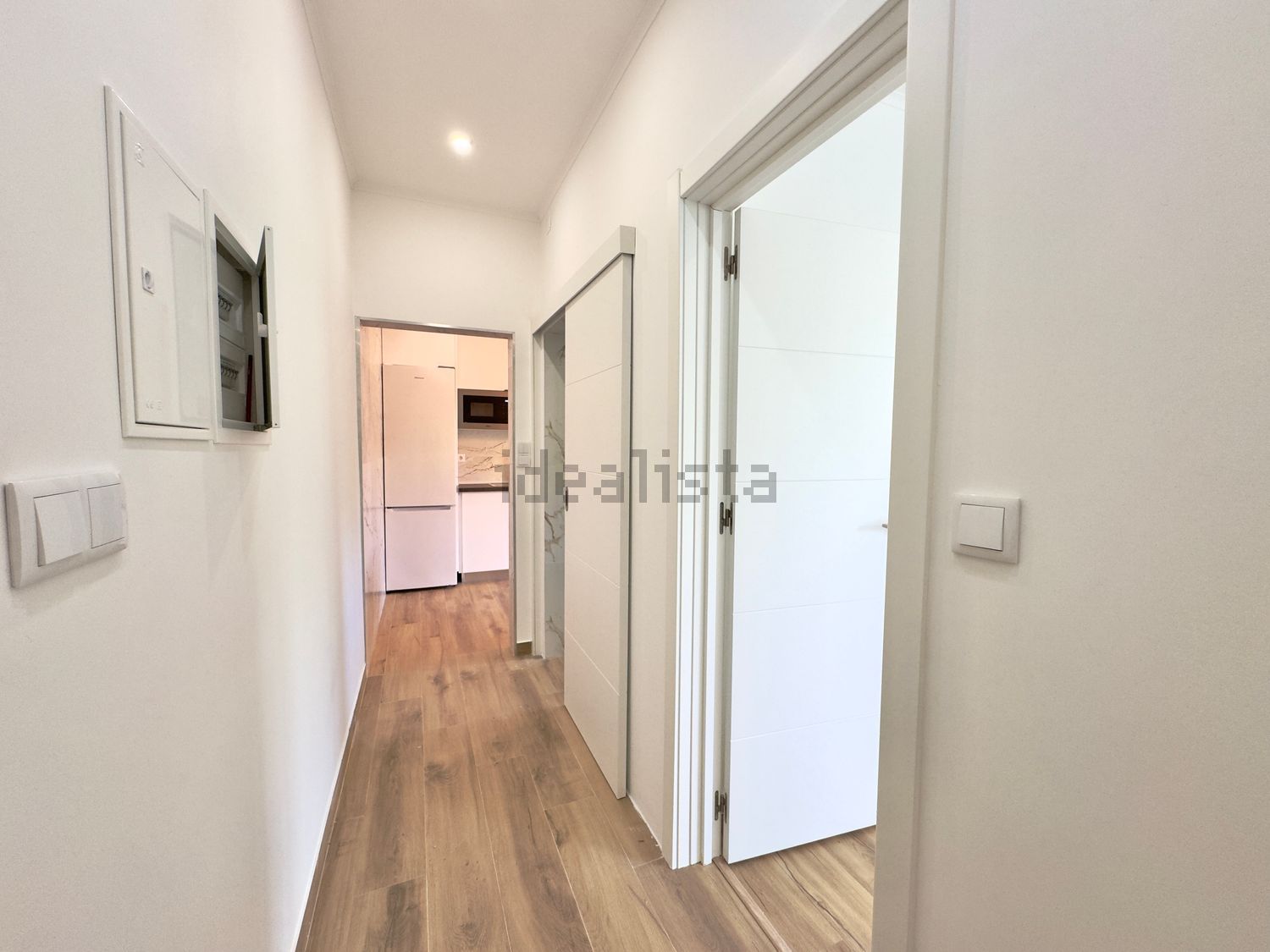 出租公寓 t1在Praceta José Gouveia - 过道