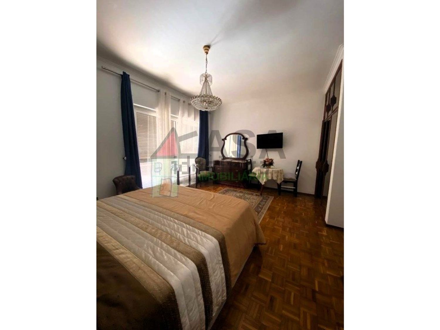 小楼房或独栋别墅出售在Rua Santo Estevão, 194 - 卧室