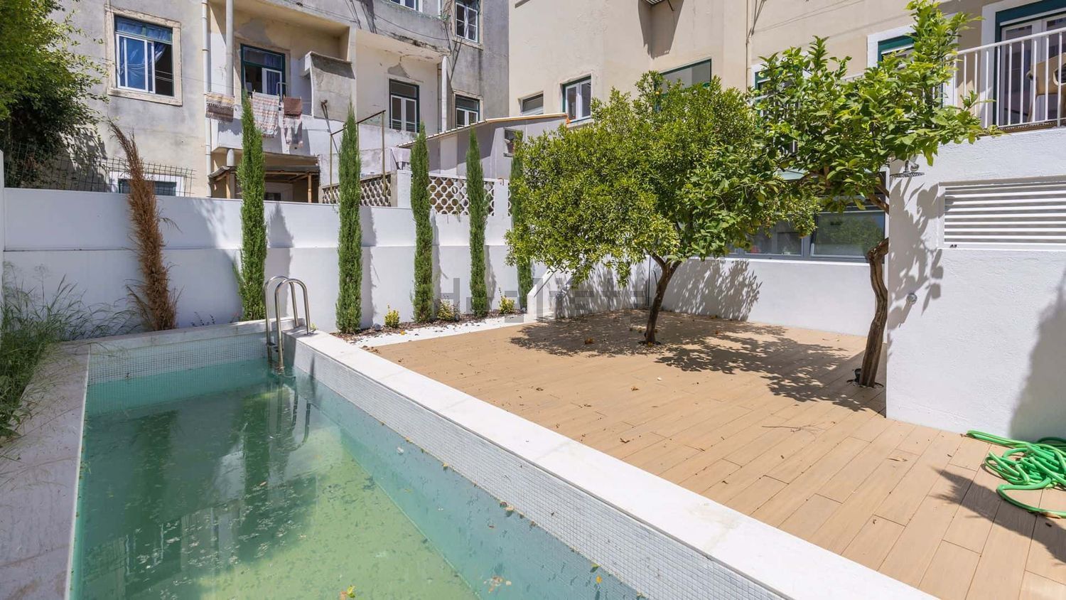 出租公寓 t2在Rua Afonso Annes Penedo, 14 - 游泳池