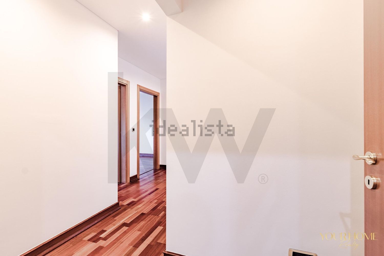 出租公寓 t3在Santo António dos Cavaleiros e Frielas - 过道