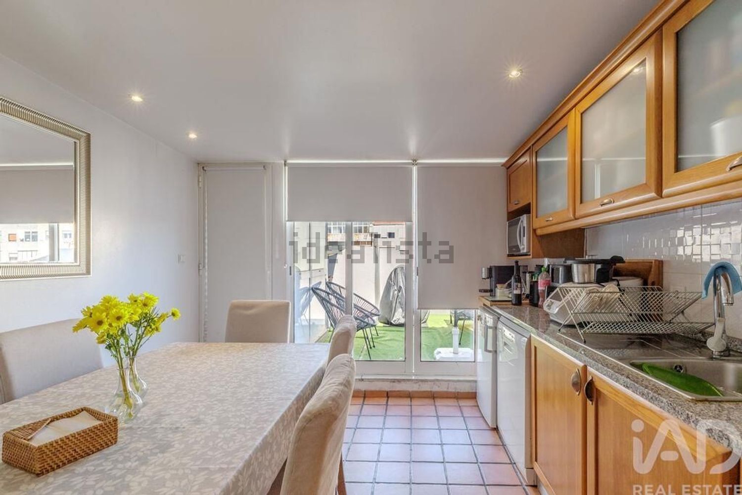 T0（单人公寓）出售在Almada - 厨房