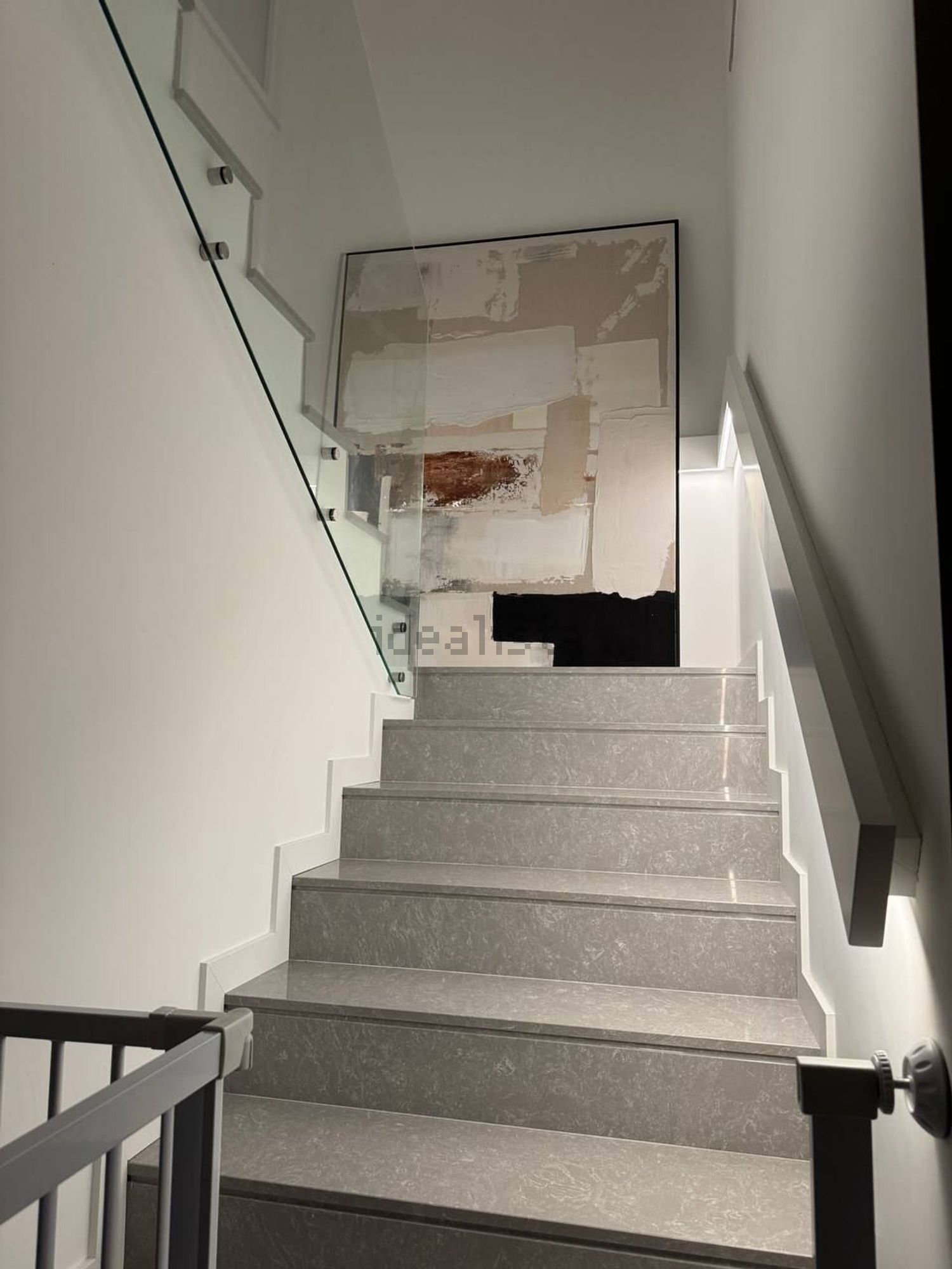 小楼房或独栋别墅出售在Igreja Nova e Cheleiros - 详情