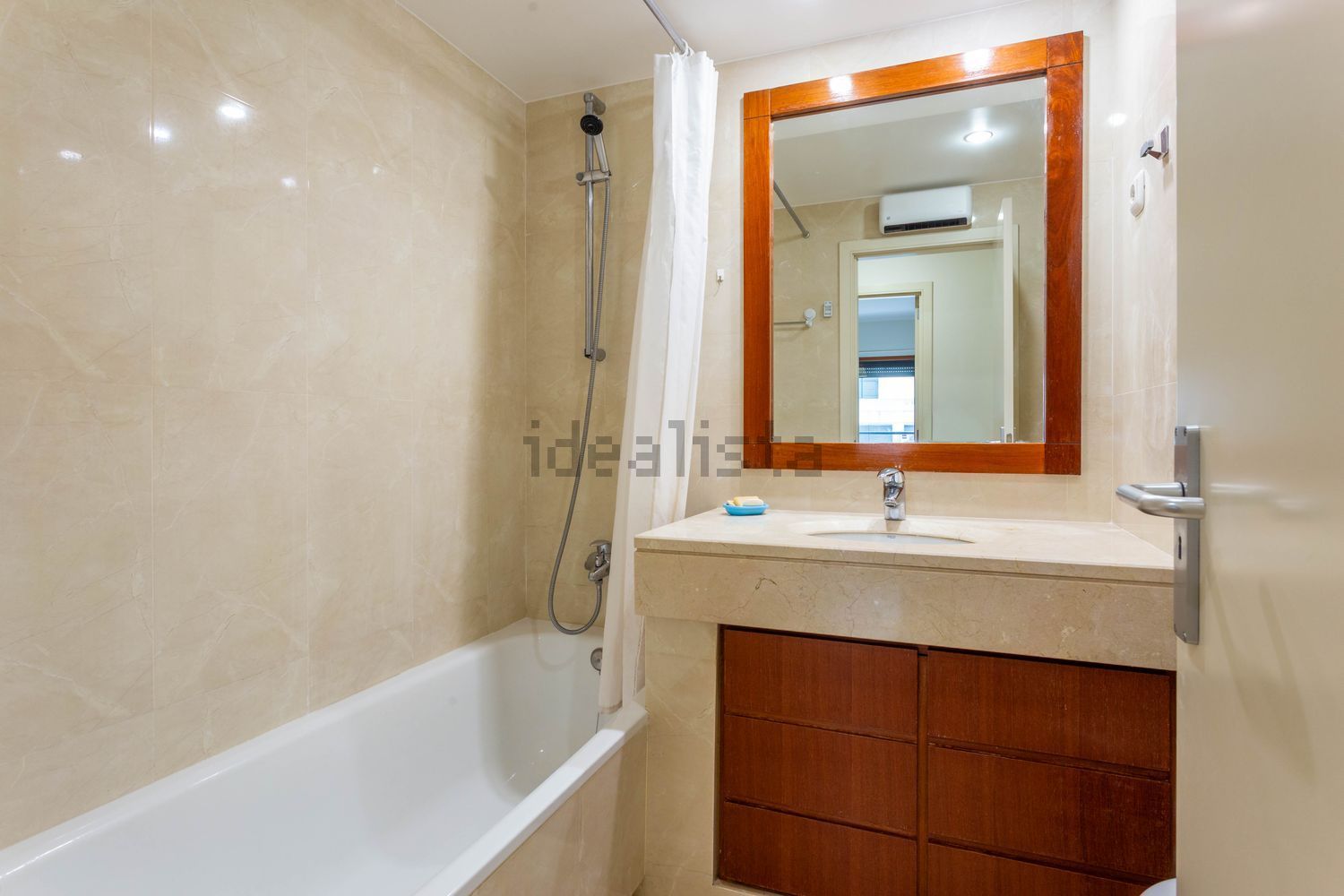 出租公寓 t2在Avenida Infante Dom Henrique - 卫生间