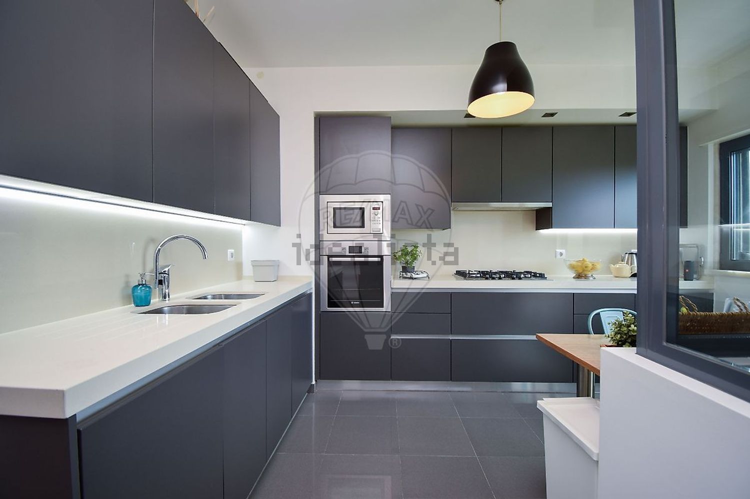 复式公寓出售在Rua Daciano Costa, 30 - 厨房